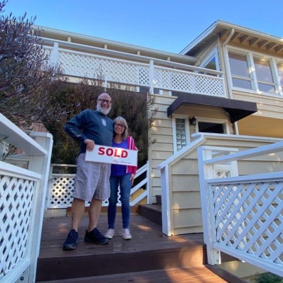 Meet your Posher, Tawnya - Picture 1 of 1